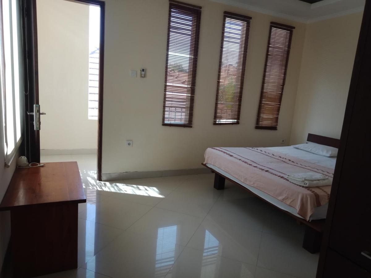 Rika Sanur Homestay Екстер'єр фото