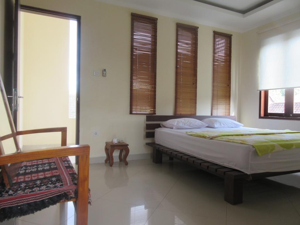 Rika Sanur Homestay Екстер'єр фото
